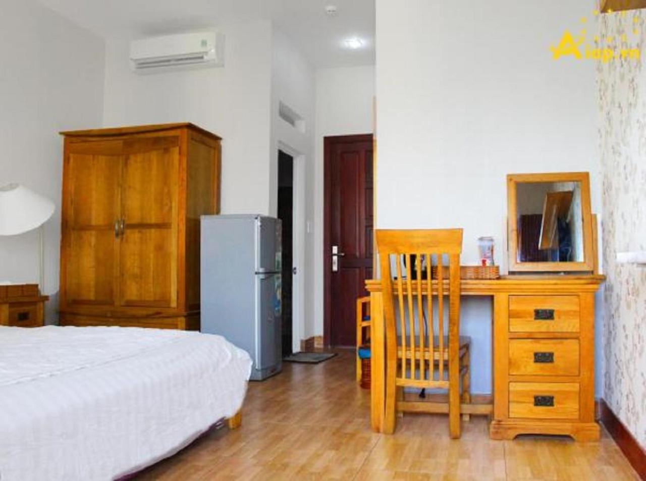 Venus Hotel - 2I1A Bach Dang P2 Tan Binh Ho Chi Minh City Bagian luar foto